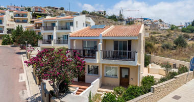 Two-Bedroom Maisonette for Sale in Chloraka, Paphos with seperate title deeds.