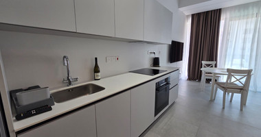 Luxury Brand-New Furnished Studio for Rent Near the Seafront