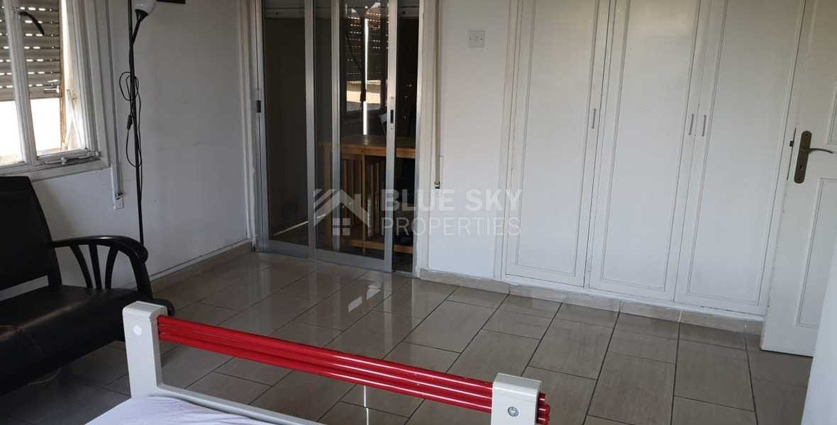 Spacious Renovated Two-Bedroom Apartment for Rent in Agia Zoni