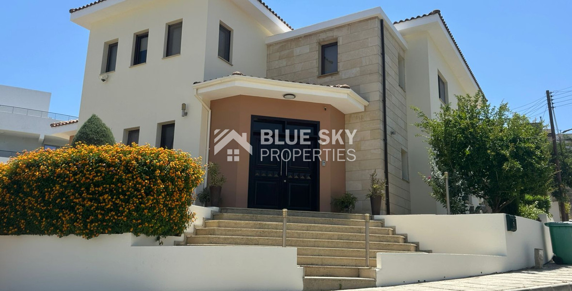 Sale: Beautiful 3-Bedroom Detached Home with Private Pool in Palodia.