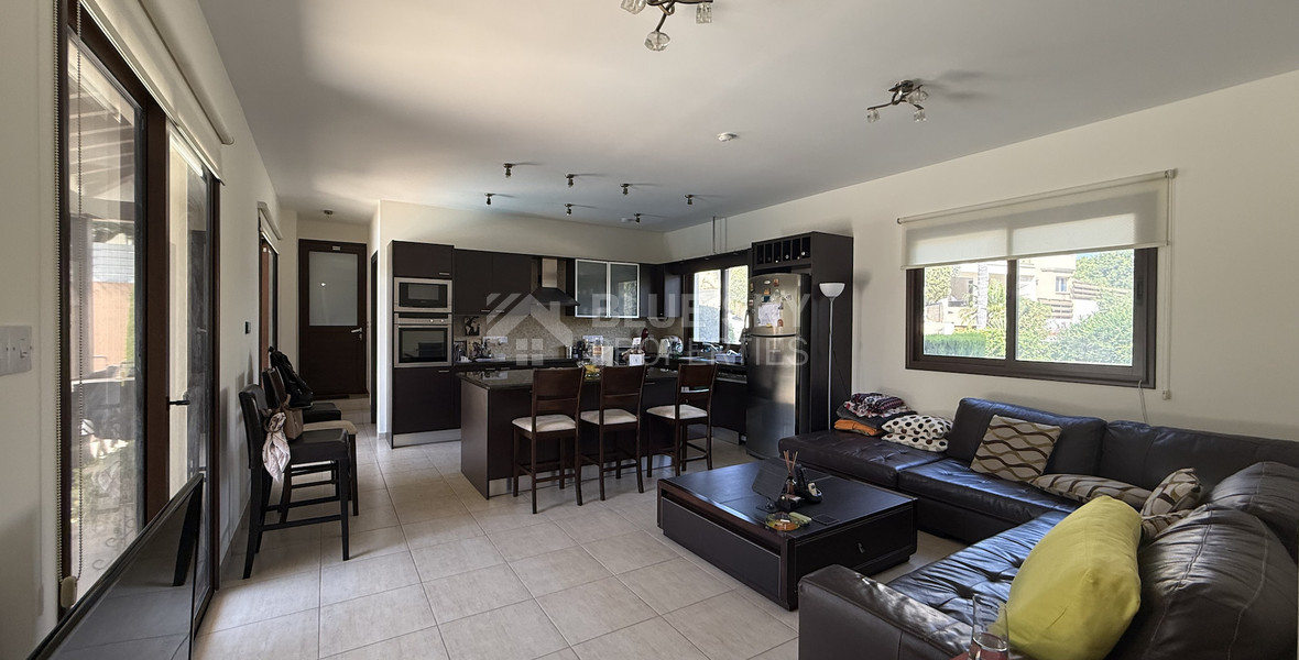 Sale: Beautiful 3-Bedroom Detached Home with Private Pool in Palodia.