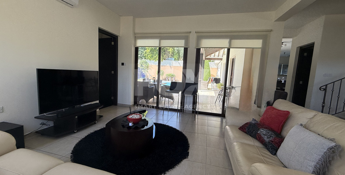 Sale: Beautiful 3-Bedroom Detached Home with Private Pool in Palodia.