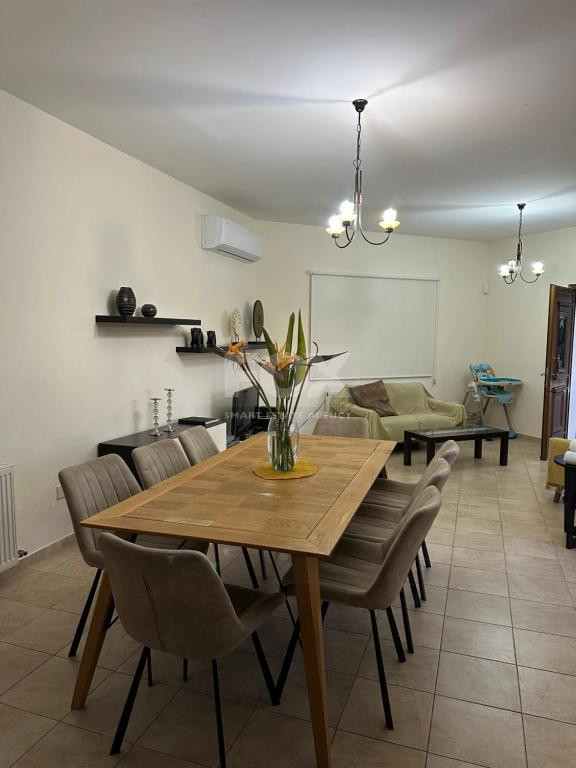 Stunning four bedroom Villa for rent