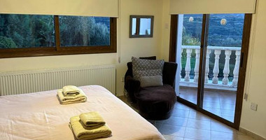 Stunning four bedroom Villa for rent