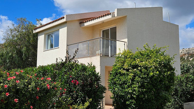 Luxury three Bedroom Villa for Sale in Coral Bay, Peyia | Private Pool & Sea Views