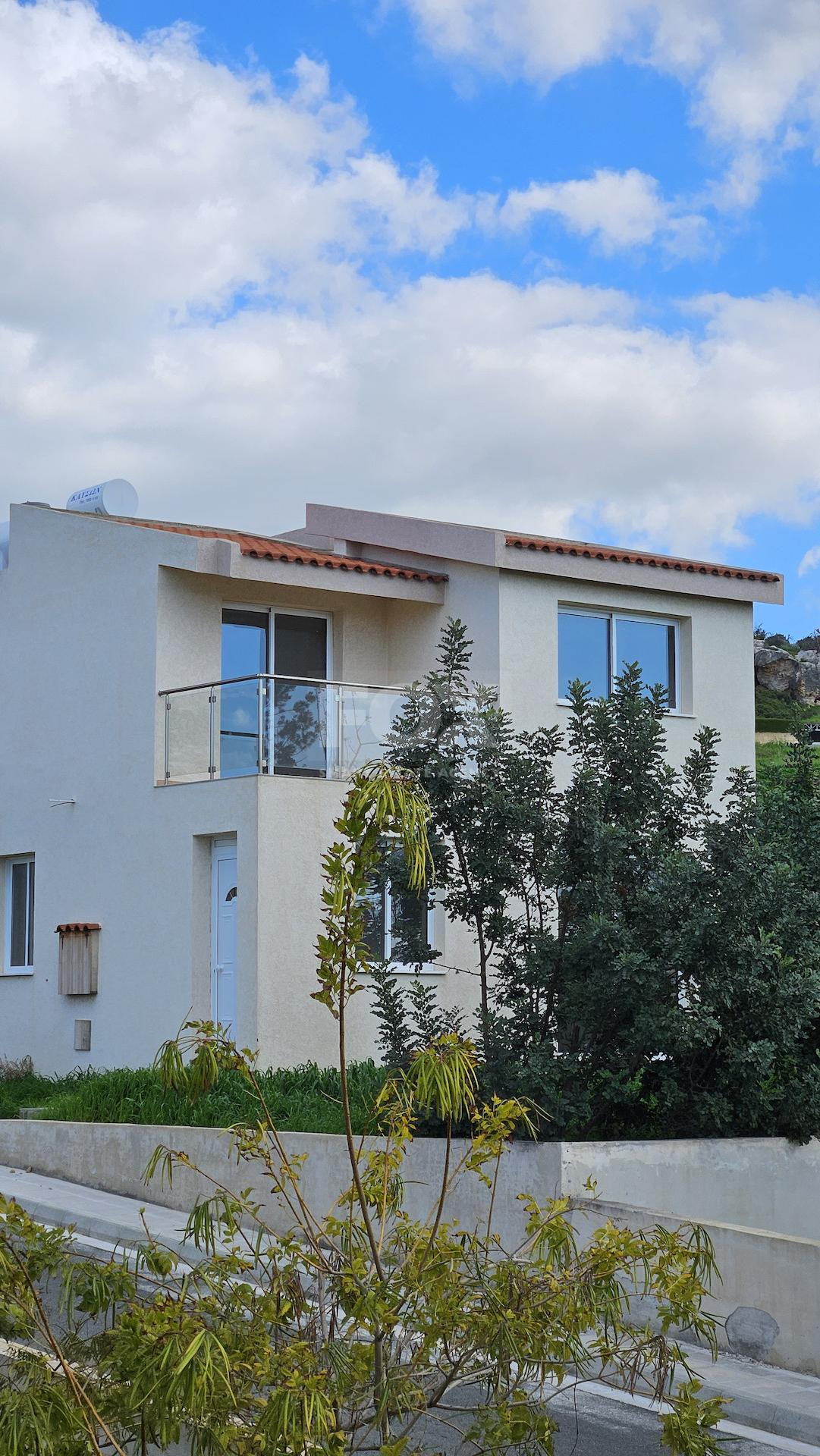 Luxury three Bedroom Villas for Sale in Coral Bay, Peyia