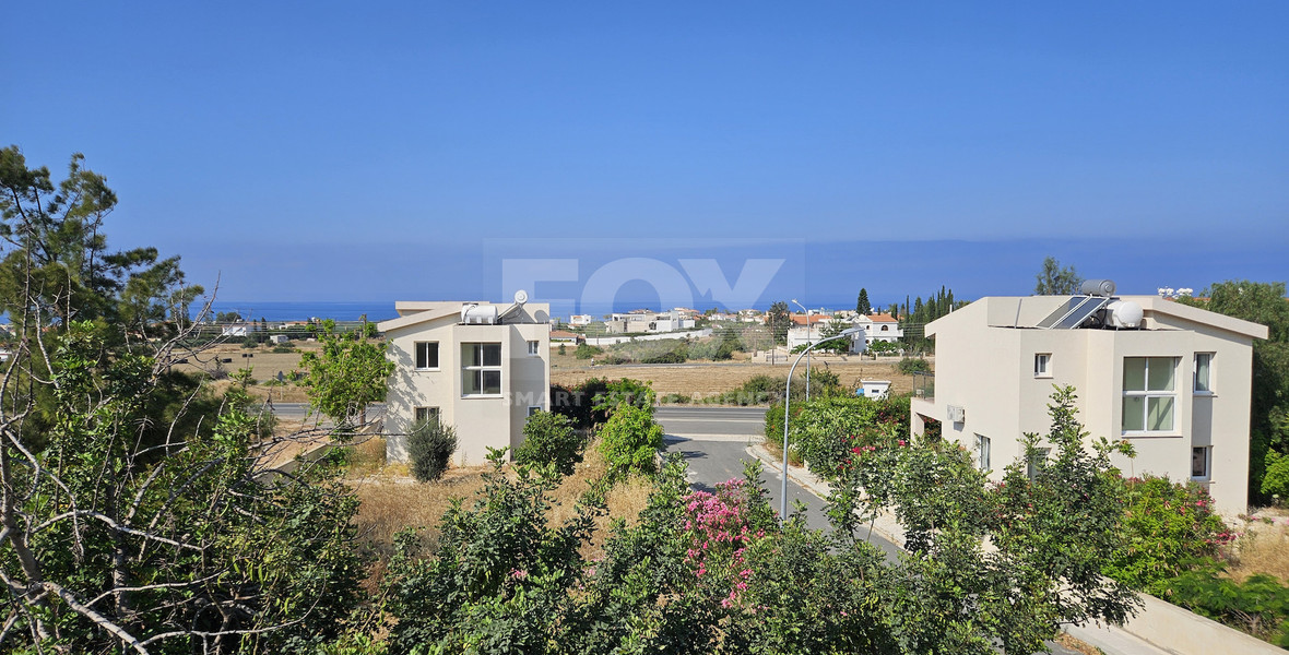 Luxury three Bedroom Villas for Sale in Coral Bay, Peyia