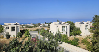 Luxury three Bedroom Villas for Sale in Coral Bay, Peyia