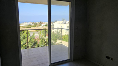 Luxury three Bedroom Villas for Sale in Coral Bay, Peyia