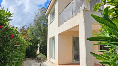 Luxury three Bedroom Villas for Sale in Coral Bay, Peyia
