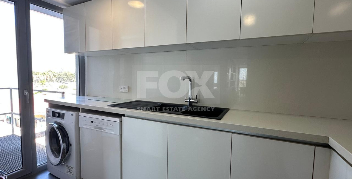 Three-Bedroom Apartment Just 200m from the Beach – Neapoli