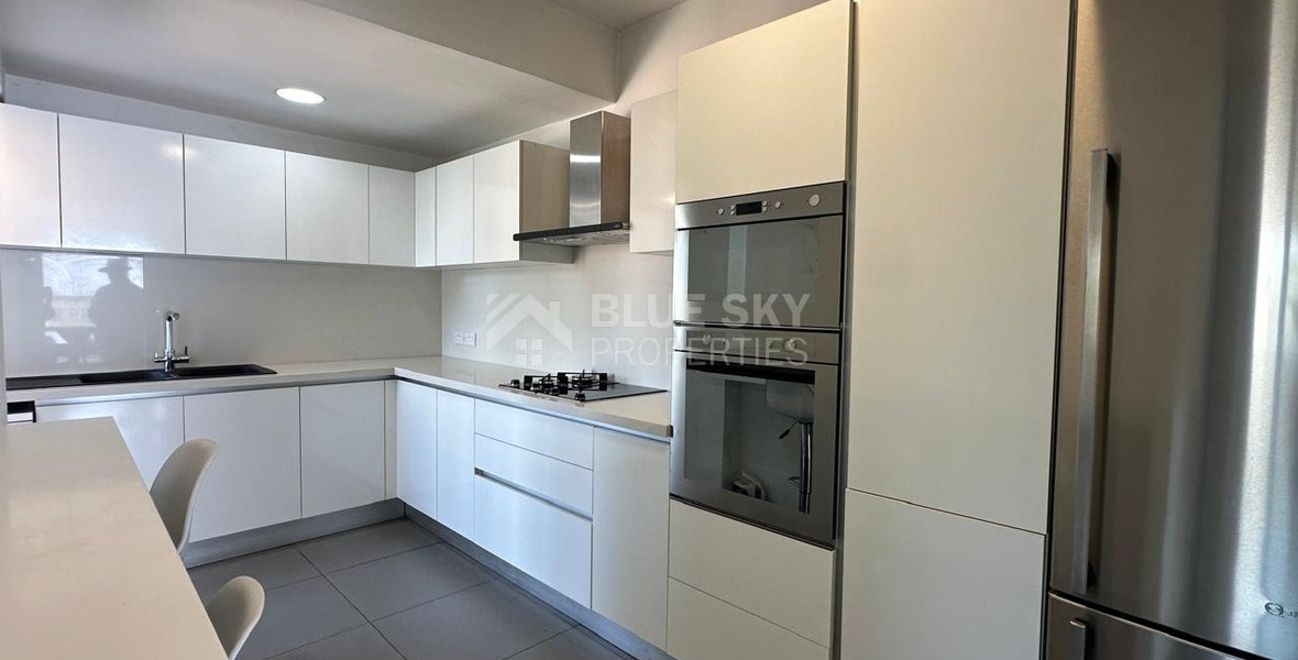 Three-Bedroom Apartment Just 200m from the Beach – Neapoli
