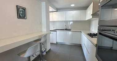Three-Bedroom Apartment Just 200m from the Beach – Neapoli