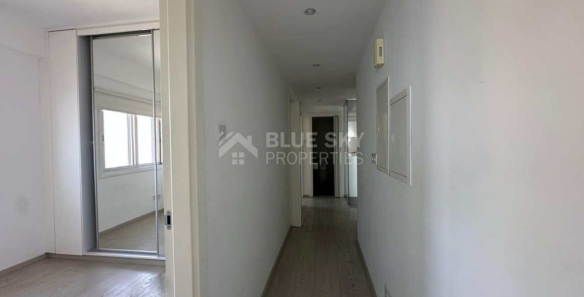 Three-Bedroom Apartment Just 200m from the Beach – Neapoli