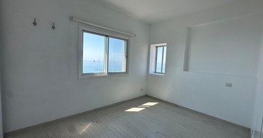 Three-Bedroom Apartment Just 200m from the Beach – Neapoli