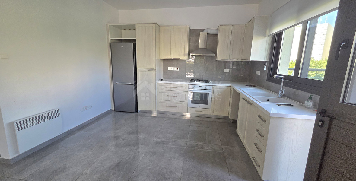 Family Dream Home in Mesa Geitonia, Limassol – Bright Three-Bedroom Semi-Detached House for Rent