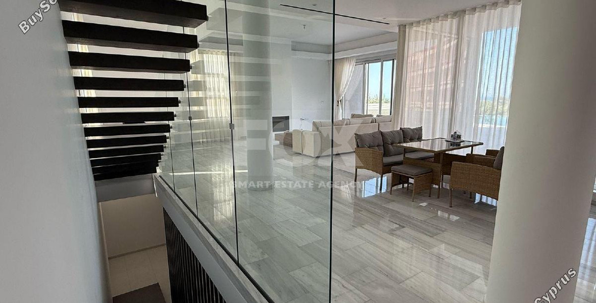 For sale Luxury 5-Bedroom Contemporary Villa with Panoramic Sea Views Yeroskipou, Paphos