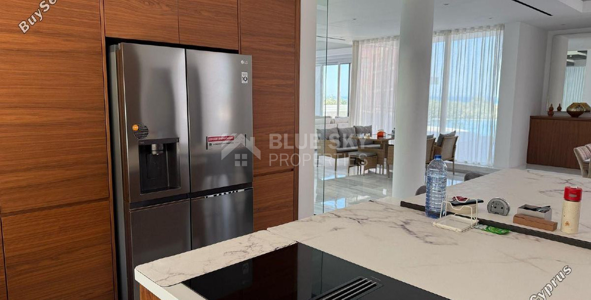 For sale Luxury 5-Bedroom Contemporary Villa with Panoramic Sea Views Yeroskipou, Paphos