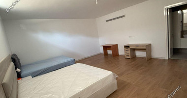For sale Luxury 5-Bedroom Contemporary Villa with Panoramic Sea Views Yeroskipou, Paphos