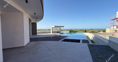 For sale Luxury 5-Bedroom Contemporary Villa with Panoramic Sea Views Yeroskipou, Paphos