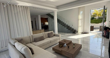 For sale Luxury 5-Bedroom Contemporary Villa with Panoramic Sea Views Yeroskipou, Paphos