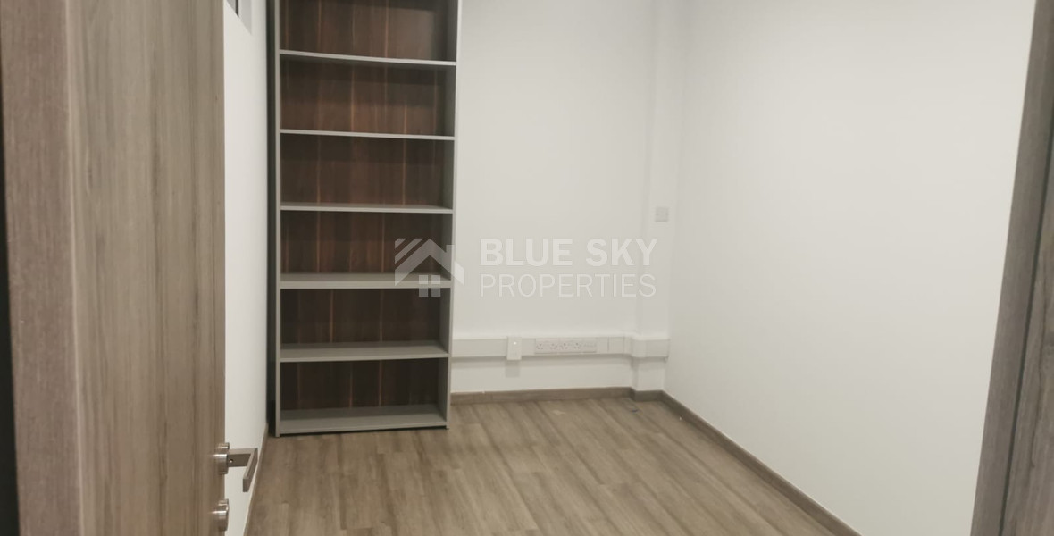 Office for Rent in Agia Zoni, Limassol