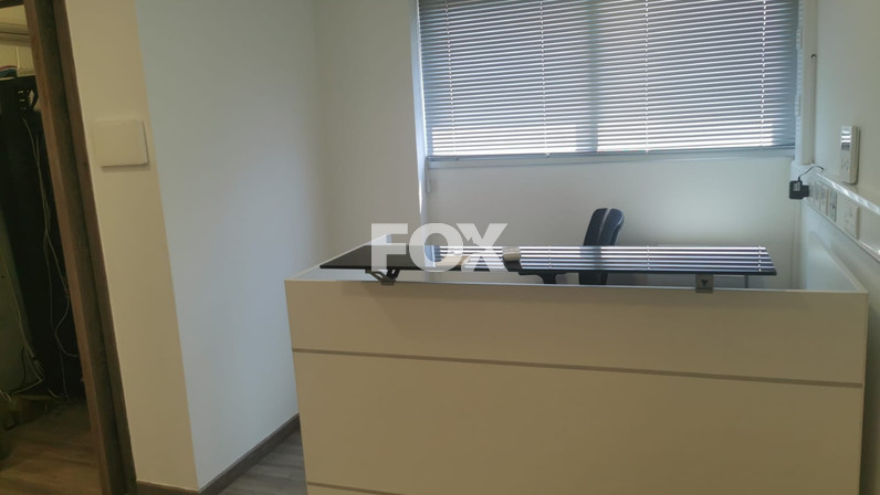 Office 150 m² for rent in Agia Zoni, Limassol, Cyprus