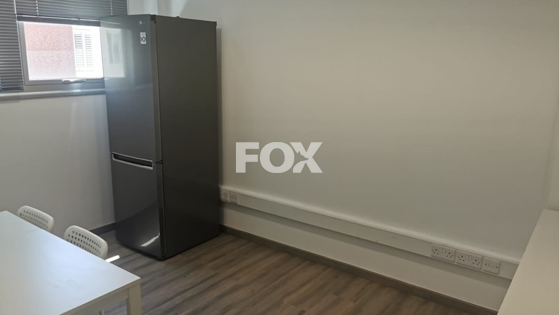 Office 150 m² for rent in Agia Zoni, Limassol, Cyprus