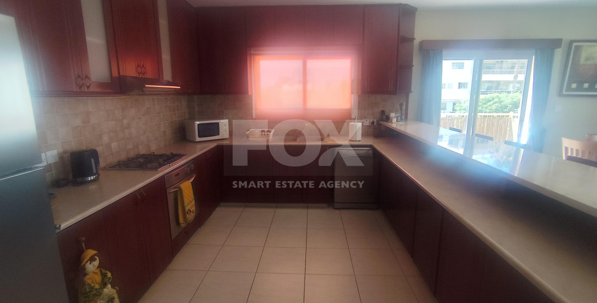 Spacious three Bedroom Upper House for Rent in Agia Zoni