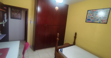 Spacious three Bedroom Upper House for Rent in Agia Zoni