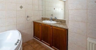 Detached 3-Bedroom Villa with Pool on Approx. 4,905 m² Land Share – Agios Athanasios, Limassol