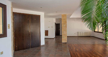 Detached 3-Bedroom Villa with Pool on Approx. 4,905 m² Land Share – Agios Athanasios, Limassol