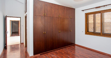Ground Floor 4-Bedroom House with Separate Title Deed – Moniatis, Limassol Property Description