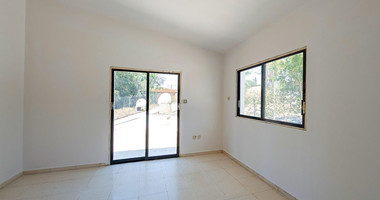 Spacious four Bedroom Ground Floor Residence with Large Plot & Development Potential for sale in Anarita , Paphos
