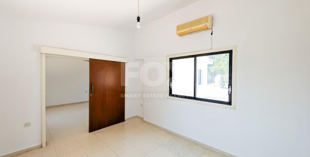 Spacious four Bedroom Ground Floor Residence with Large Plot & Development Potential for sale in Anarita , Paphos