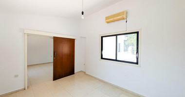 Spacious four Bedroom Ground Floor Residence with Large Plot & Development Potential for sale in Anarita , Paphos