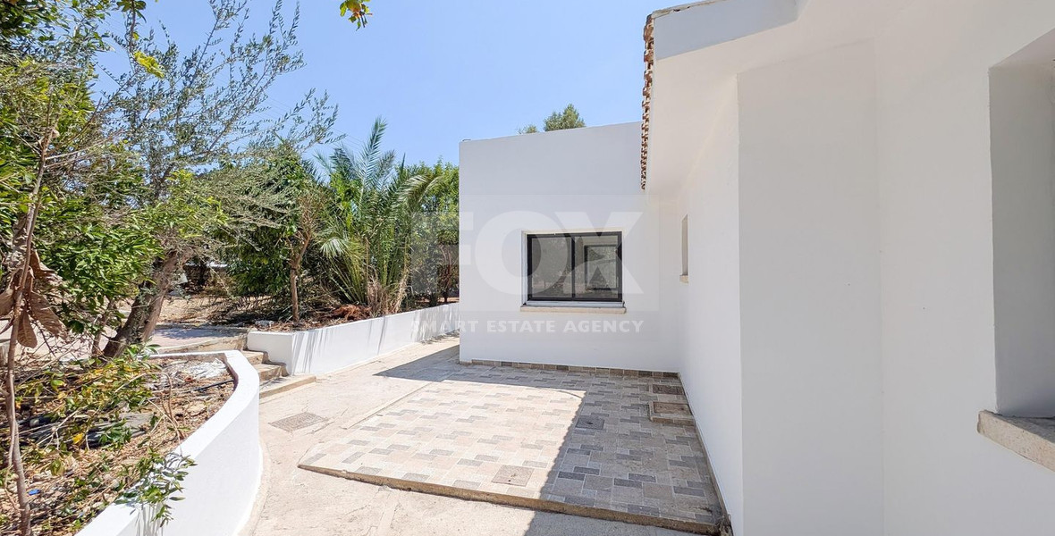 Spacious four Bedroom Ground Floor Residence with Large Plot & Development Potential for sale in Anarita , Paphos