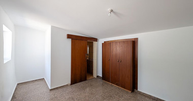 Spacious four Bedroom Ground Floor Residence with Large Plot & Development Potential for sale in Anarita , Paphos