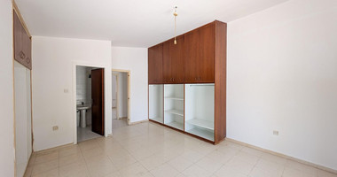 Spacious four Bedroom Ground Floor Residence with Large Plot & Development Potential for sale in Anarita , Paphos