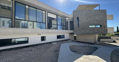 Luxury Four-Bedroom Architectural Masterpiece in Sea Caves, Paphos