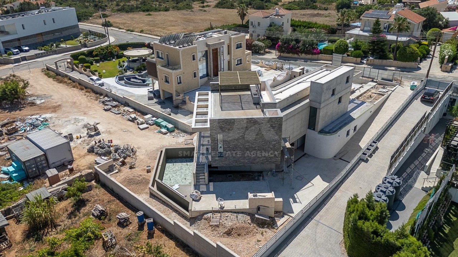 Luxury Four-Bedroom Architectural Masterpiece in Sea Caves, Paphos