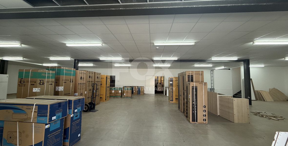SALE: WAREHOUSE IN PRIME LOCATION INDUSTRIAL AREA OFFERING COVERED AREA OF 2,100 SQM ON A PLOT OF 4467