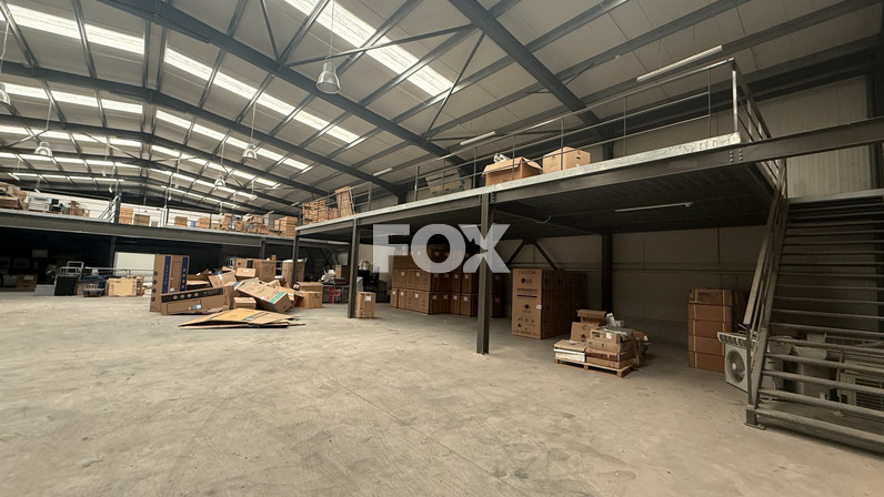 Warehouse 2100 m² for sale in Ypsonas, Limassol, Cyprus