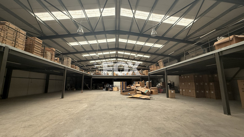 Warehouse 2100 m² for sale in Ypsonas, Limassol, Cyprus