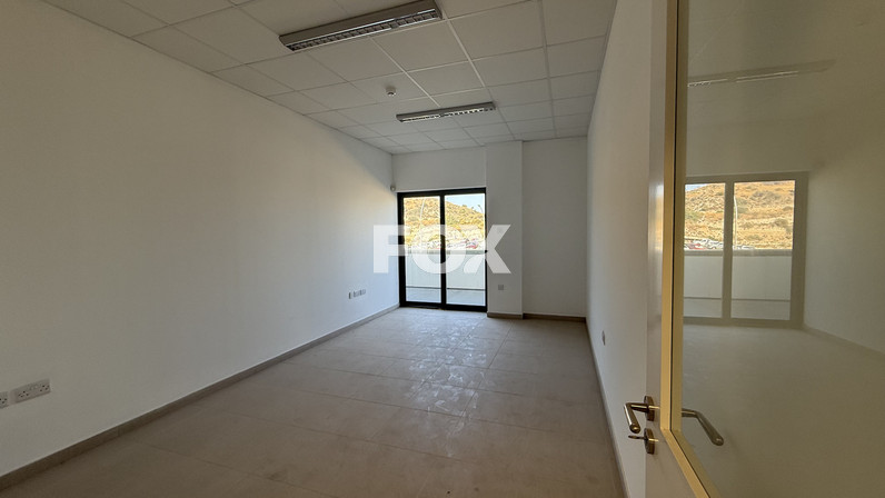 Warehouse 2100 m² for sale in Ypsonas, Limassol, Cyprus