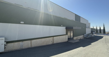 SALE: WAREHOUSE IN PRIME LOCATION INDUSTRIAL AREA OFFERING COVERED AREA OF 2,100 SQM ON A PLOT OF 4467
