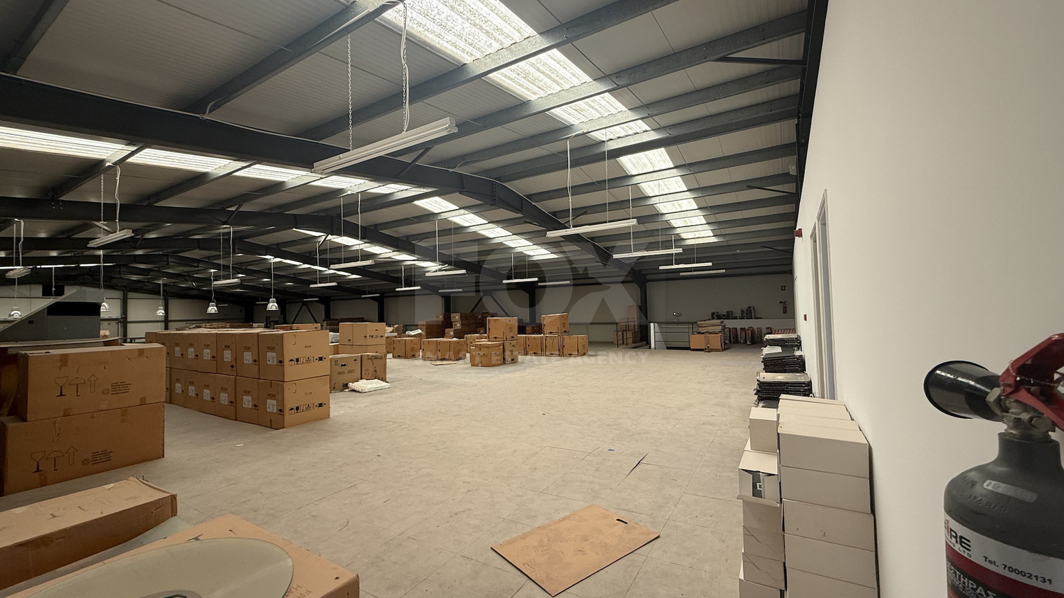 SALE: WAREHOUSE IN PRIME LOCATION INDUSTRIAL AREA OFFERING COVERED AREA OF 2,100 SQM ON A PLOT OF 4467