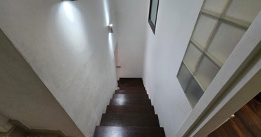 Four-Bedroom Detached House for Sale in Palodeia: with Pool in a Quiet Cul-de-Sac