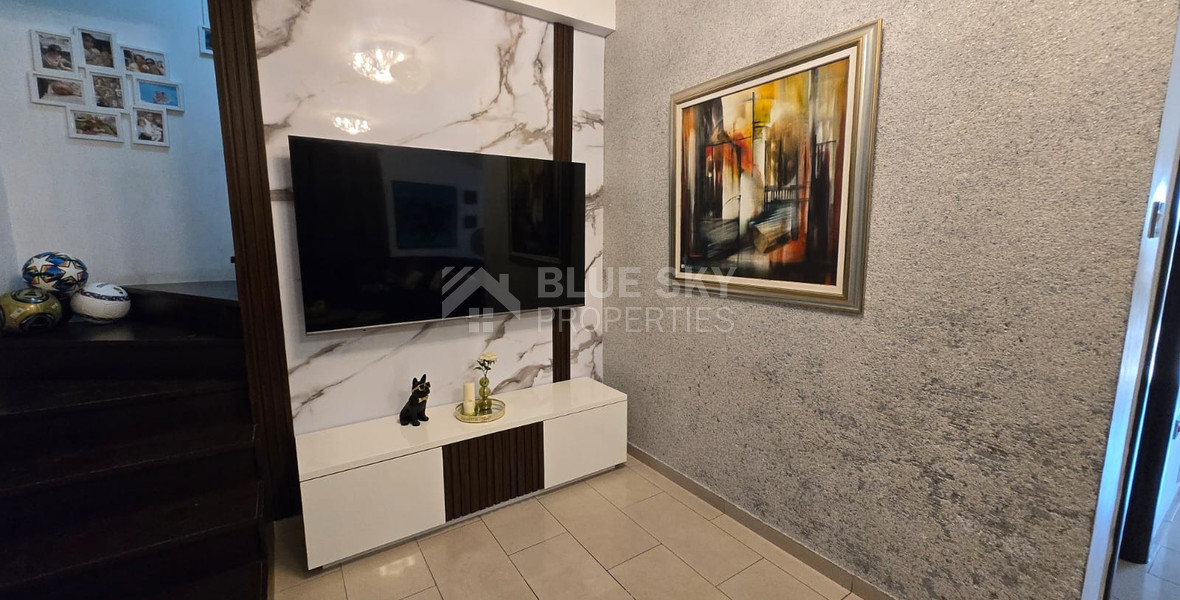 Four-Bedroom Detached House for Sale in Palodeia: with Pool in a Quiet Cul-de-Sac