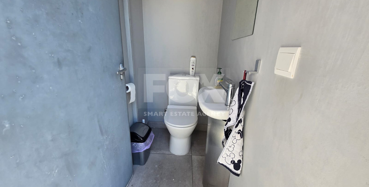 Four-Bedroom Detached House for Sale in Palodeia: with Pool in a Quiet Cul-de-Sac